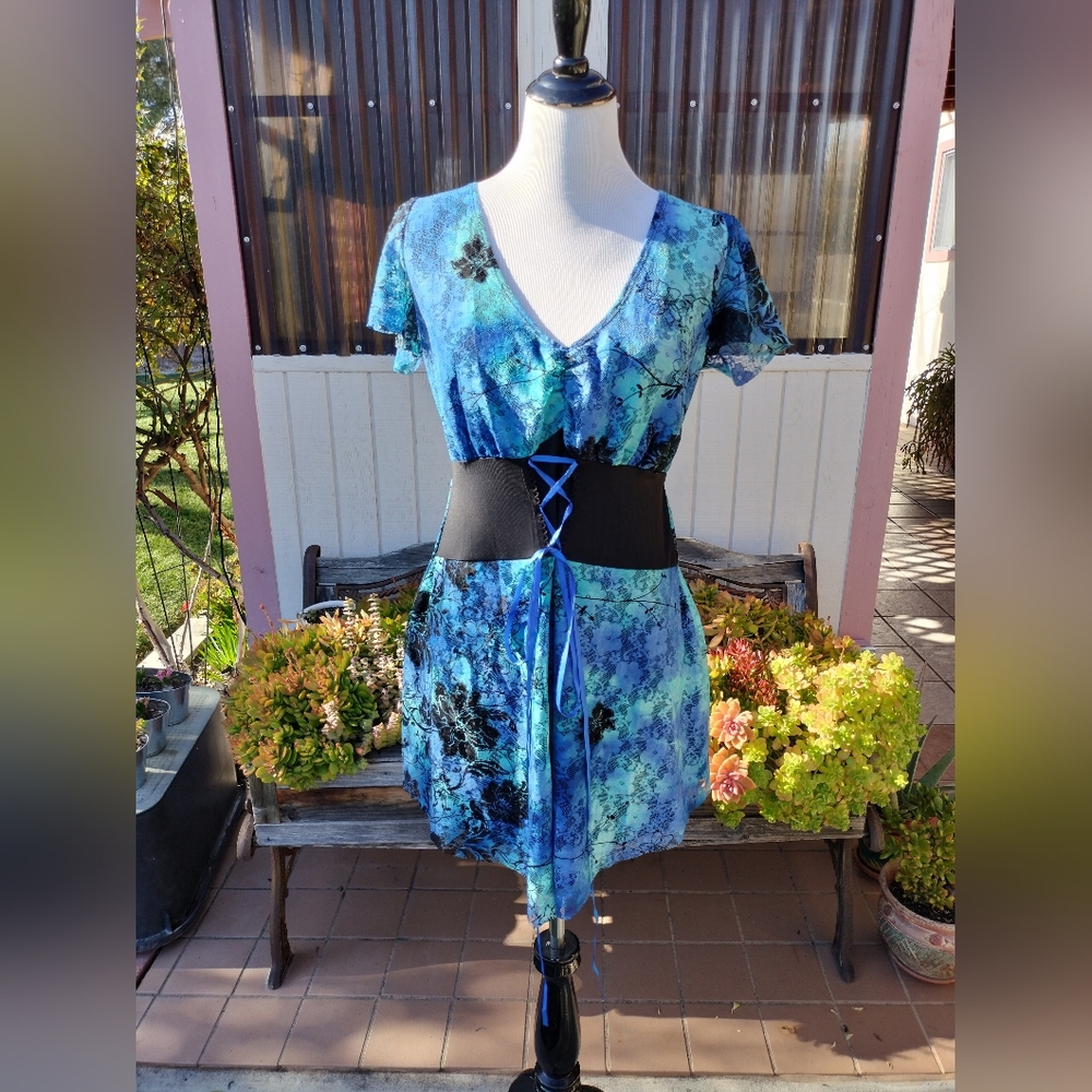 Free With Purchase/Dare to wear blouse